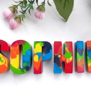 Crayones con nombres, crayones de arcoíris, crayones con letras, regalos personalizados para niños, regalos de cumpleaños para niños,