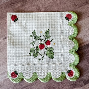 3 servilletas Strawberry Fields para decoupage