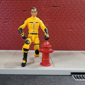 Fire Hydrant 1:18/4 inch scale