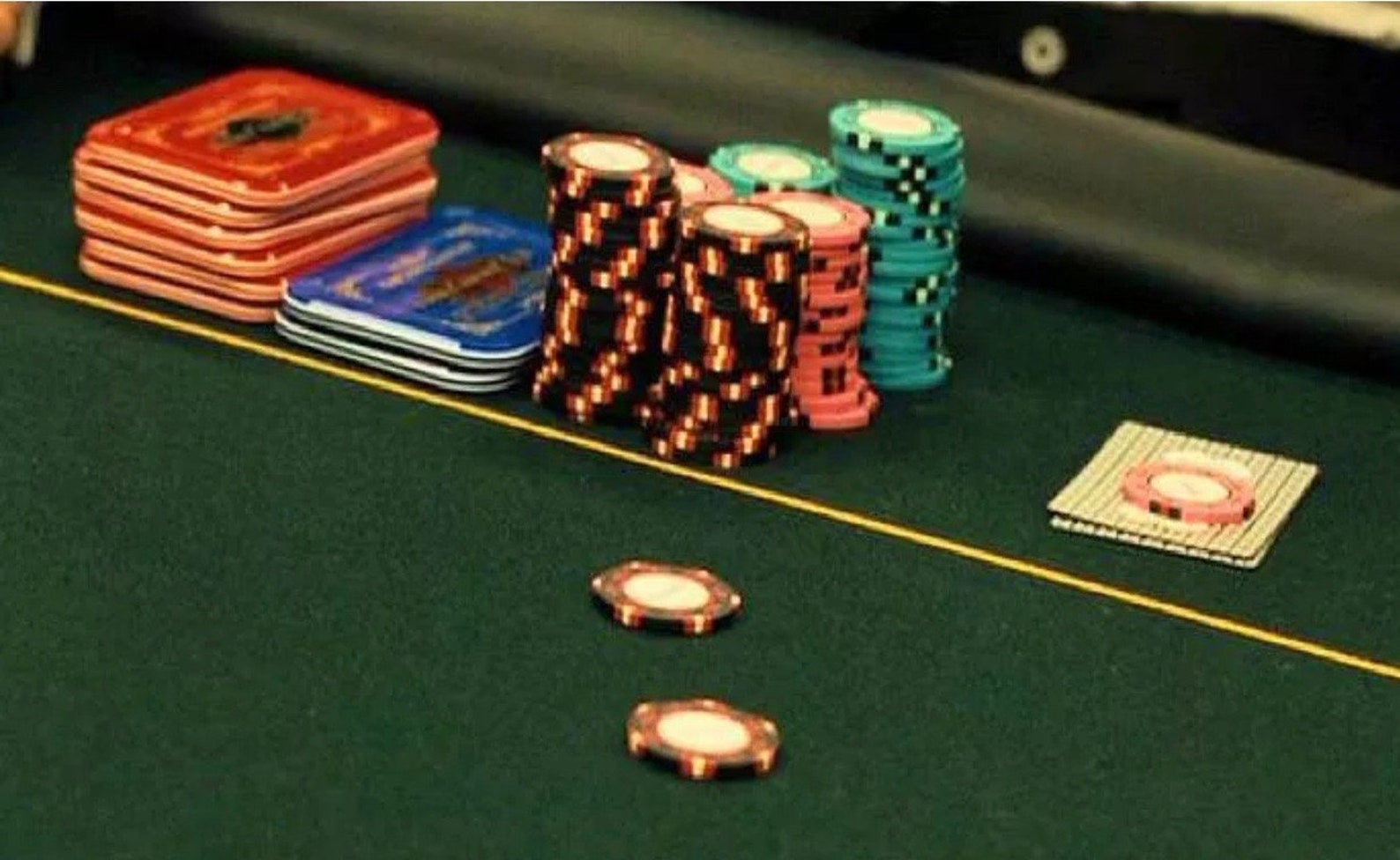 poker é jogo de azar