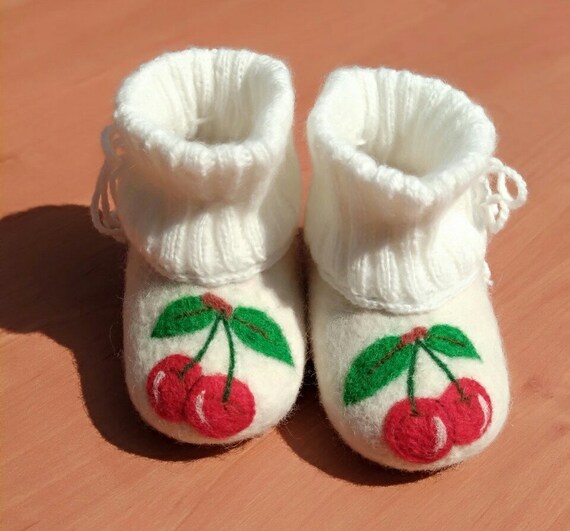baby woolen boots