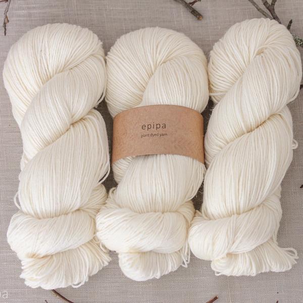 ECRU - Sockenwolle undyed 4-fädig | epipa yarns Sockenwolle zum selberfärben 4-fach Wolle zum färben