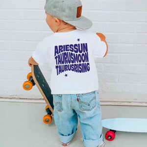 Camiseta infantil personalizada de astrologia, sol, lua, ascendente, camiseta infantil personalizada do zodíaco, três grandes astrologia, mapa astral, camiseta boho, presente exclusivo para bebê