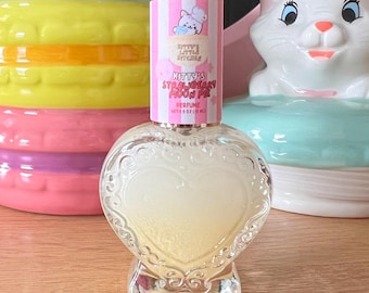 Strawberry Moon Pie Perfume- Vanilla Cake and Cream Scent
