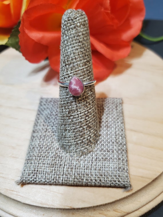 Small Rhodochrosite Teardrop Ring/Sterling Silver/ pink Stone Ring/Pink Rhodochrosite Gem Ring/ Dainty Teardrop Ring/Small Ring/Gift For Her