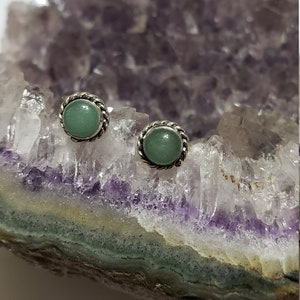 Green Adventurine Stud Earring/Dainty Stud/Sterling Silver/Gemstone Studs/Green Earrings/Adventurine