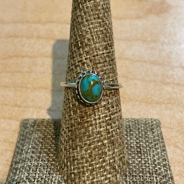 Dainty Kingman Turquoise Ring/Tiny Turquoise Ring/Small Sterling Silver Turquoise Ring/Turquoise With Vain/Turquoise Mine #8/ Gift For Her