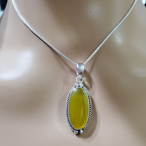 Yellow Agate Stone Necklace/Oval Yellow Stone Pendant/Sterling Silver Pendant/Yellow Pendant Necklace/Long Oval Yellow Agate Pendant/Gift