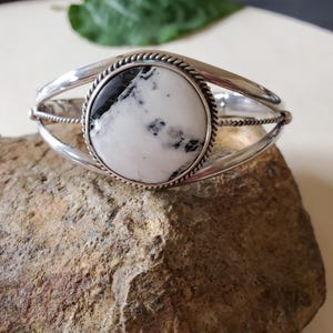 White Buffalo Cuff Bracelet/White Buffalo Cuff/925 Sterling Silver Cuff/White Turquoise Cuff/Gift For Her/Large White Buffalo Cuff/LL91