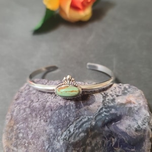 Brazalete de turquesa delicado/Brazalete de turquesa sencillo/Brazalete de turquesa de plata esterlina/Brazalete de turquesa/Brazalete de turquesa sencillo