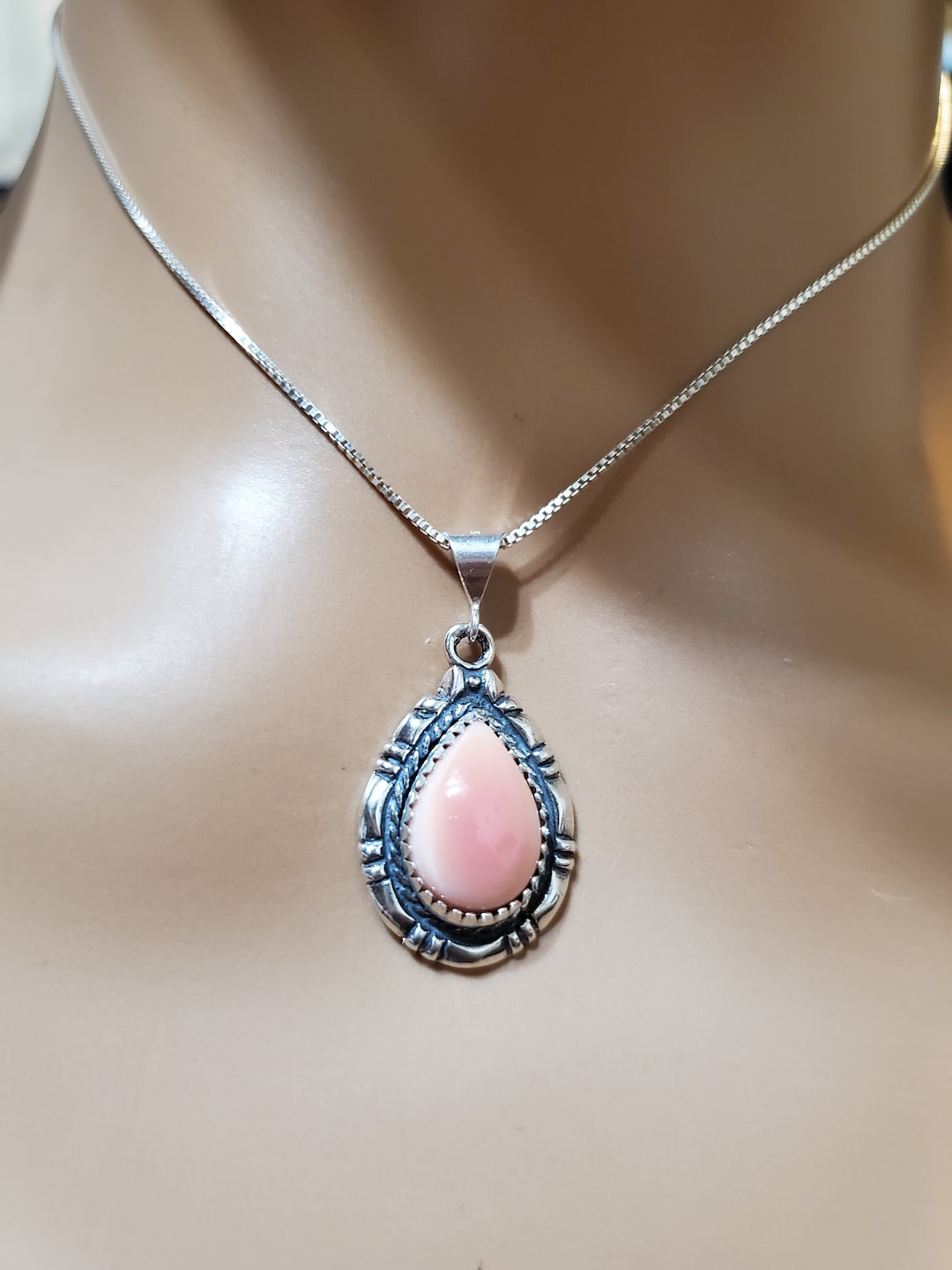 Pink Conch Shell Pendant Necklace Conch Shell Pendant 925 Sterling Pendant Necklace Teardrop Pink Conch Shell Pendant Necklace Conch Shell Pendant 925 Sterling Pendant Necklace Teardrop