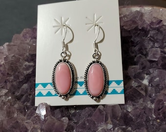 Queen Conch Shell/ Long Oval Pink Earring /Sterling Silver/Handmade Jewelry/Pink Conch Earring/Pink Shell Earring/Gift For Her/Putu1