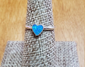 6MM Deep Blue Fire Opal Heart Ring / Dainty Heart Ring/Opal Ring/Sterling Silver/Silver Ring