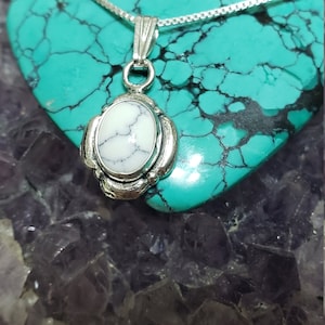 Small Oval White Buffalo Pendant/White Turquoise Necklace/ Sterling Silver/Free Shipping