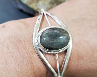 Labradorite Cuff Bracelet/Sterling Silver Cuff/Natural Labradorite Cuff/Labradorite Bracelet/Labradorite Bangle/Gift For Her/LP6