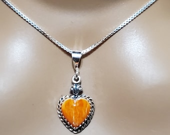 Heart Spiny Oyster Necklace /Orange Spiny Oyster Pendant/Heart Pendant/Sterling Silver Necklace/Valentines Gift/Heart Necklace/Gift For Her