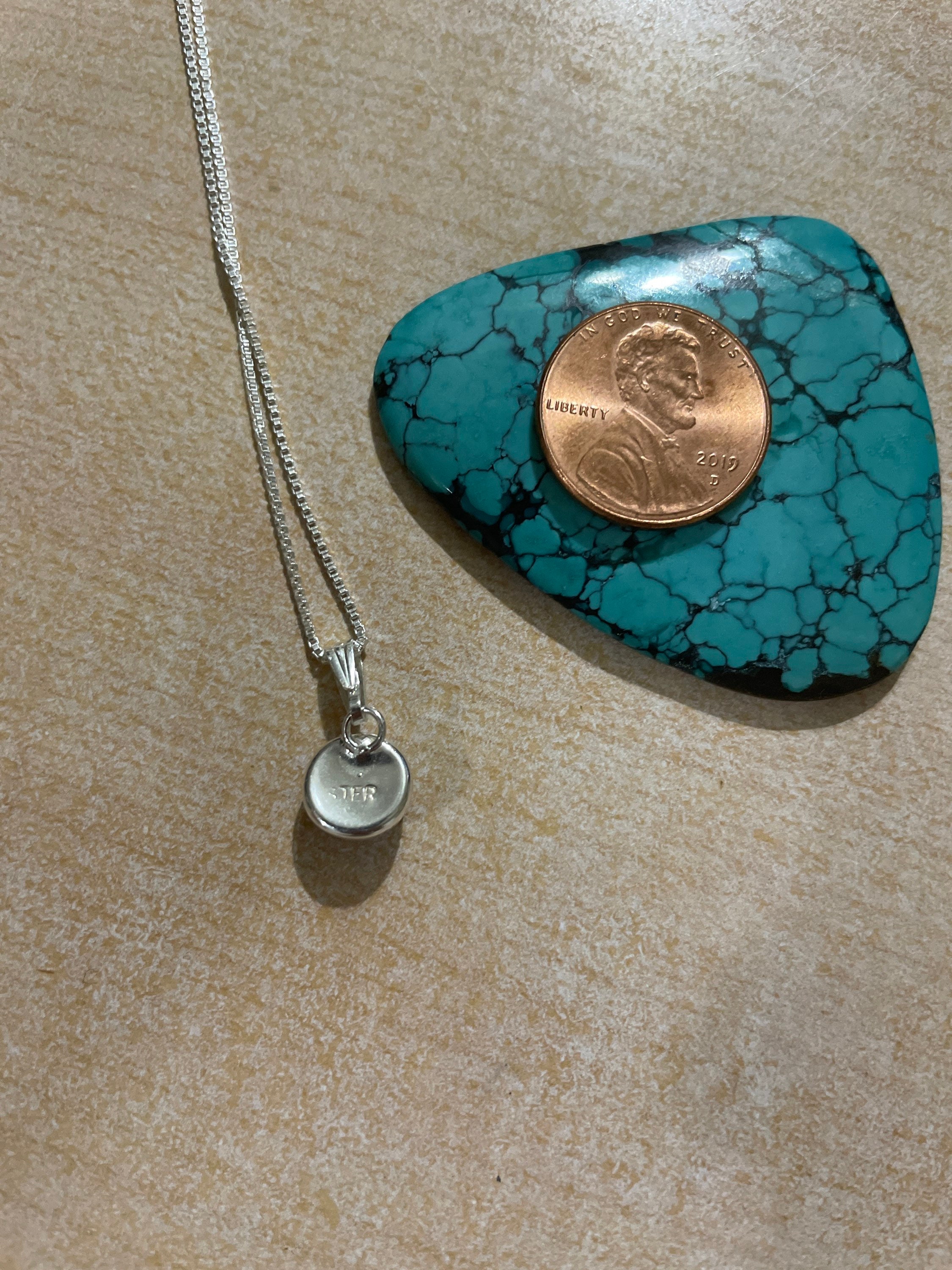 Dainty Black Onyx Pendant Necklace/small Black Onyx Pendant