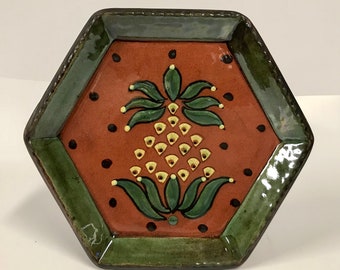 Smith Redware - Handcrafted Slipware Slab Dish, Pineapple, Folk Art, American Made, Crackle Glaze, Slip Decorated, Octagonal Plate