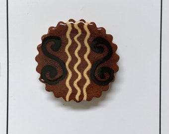 Smith Redware - Handcrafted Quilled Pin - Folk Art, Hand Painted, USA Made, Crackle Glaze, Slip Decorated, Prim, Jewelry