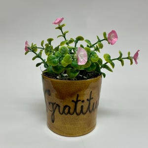 Smith Redware - Handmade, Primitives, Folk Art, Made in USA , Flower, Sgraffito, Slip, Thrown, Tulip, Floral, Moravian, Mini Planter, Pot