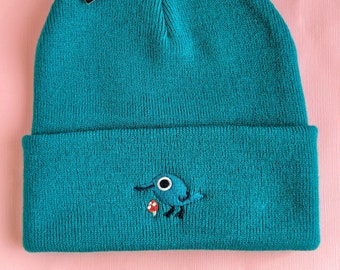 Gorro verde azul petróleo, lindo cuervo con setas, regalo para amantes de las aves de las setas del bosque, lindo sombrero de invierno en verde azulado