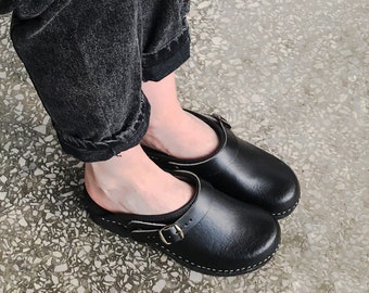 Classic Black Clogs Swedish Stylish Shoes Garden Clogs Sandals