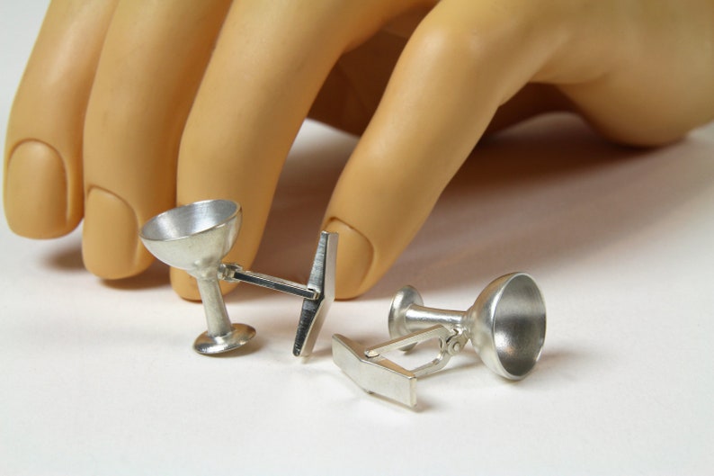 Linda Hesh Martini or Champagne sterling silver Vintage cufflinks Artist made and sold