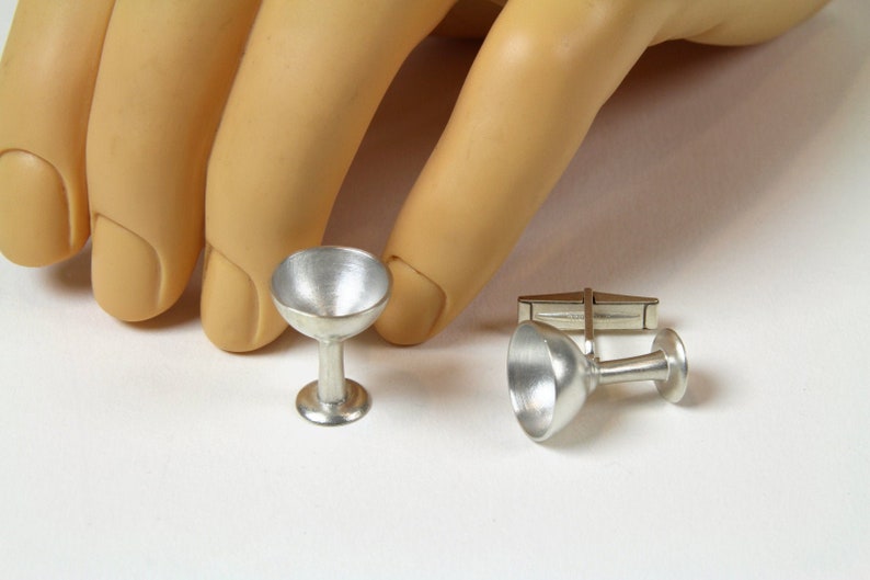 Linda Hesh Martini or Champagne sterling silver Vintage cufflinks Artist made and sold