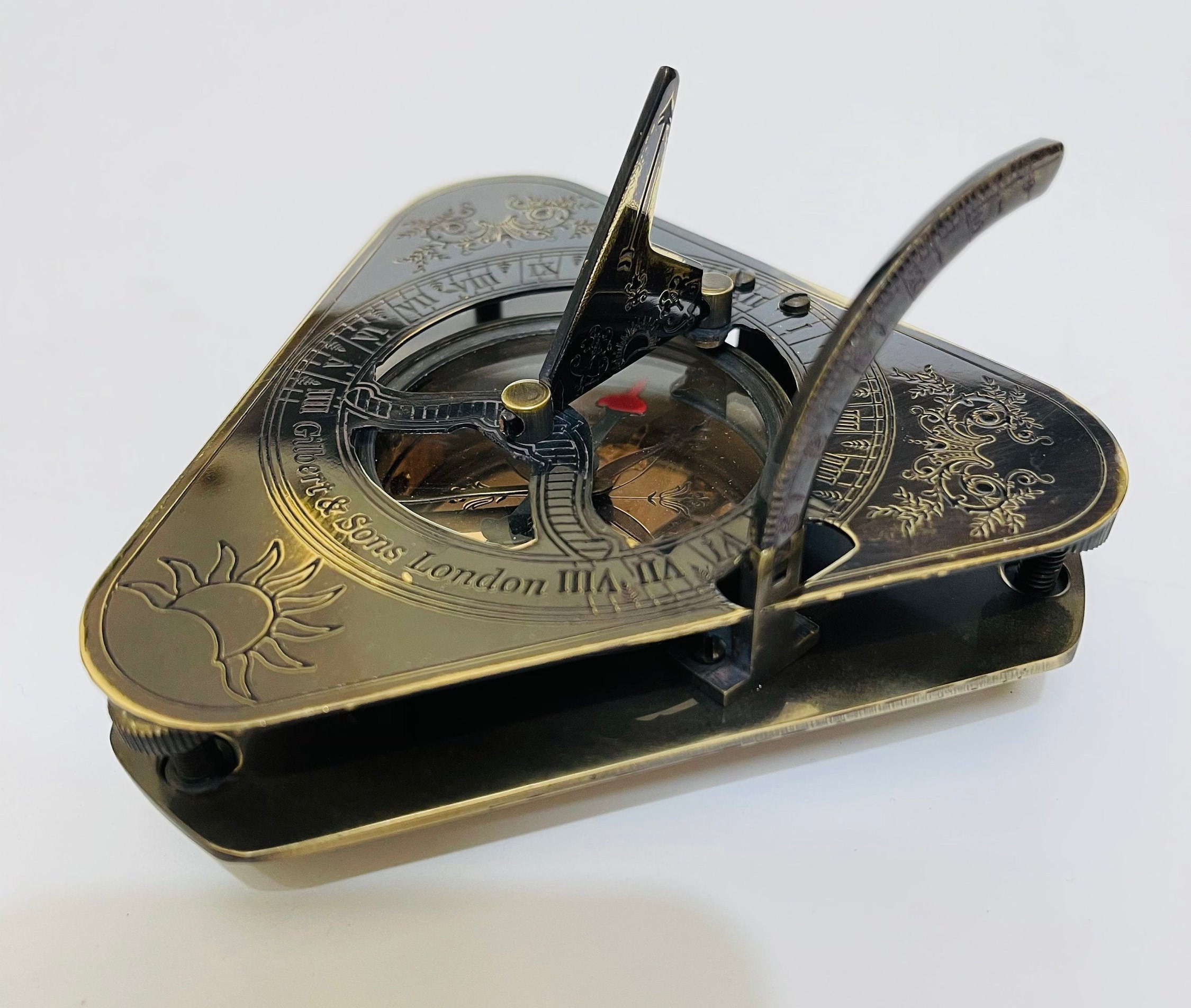 Halloween Antique Nautical Marine Brass Sundial Compass Pocket Item. 