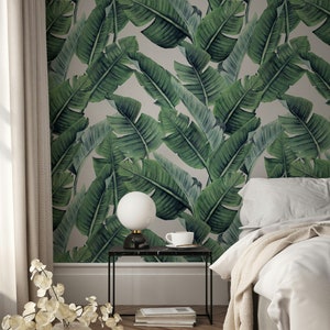 Floral Pattern Tropical Leaves on Light Background Wallpaper Self Adhesive Peel and Stick Wall Mural Wall Decoration Removable