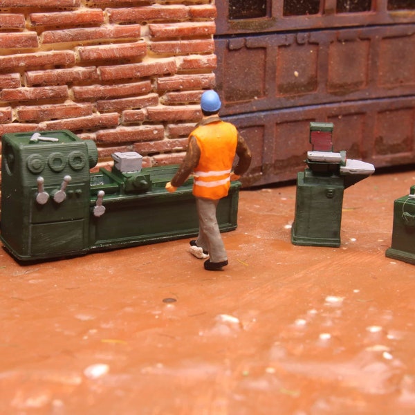 Set of 3 HO Scale Machines: Lathe, grinding machine, grinding stone