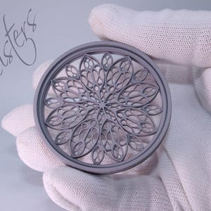 Round Gothic Rose Window – Inspired by Amiens Cathedral – Miniature Window for Diorama, Dollhouse, Tabletop Terrain – Multiple Sizes