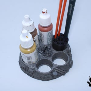 Miniature Paint Organizer 6 Paint Bottles– Handmade Resin Hobby Desk Workstation Setup for Miniature Painters