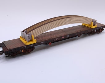 HO Scale Wooden Roof Beams on Pallets – Resin Train Load