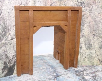 HO Scale Wooden Look Tunnel Portal | Model Train Single Track - Casted in Wood Color
