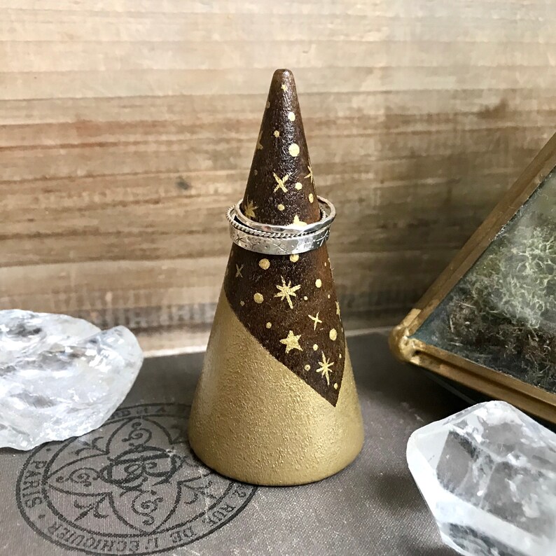 Starry Sky Wood Ring Cone