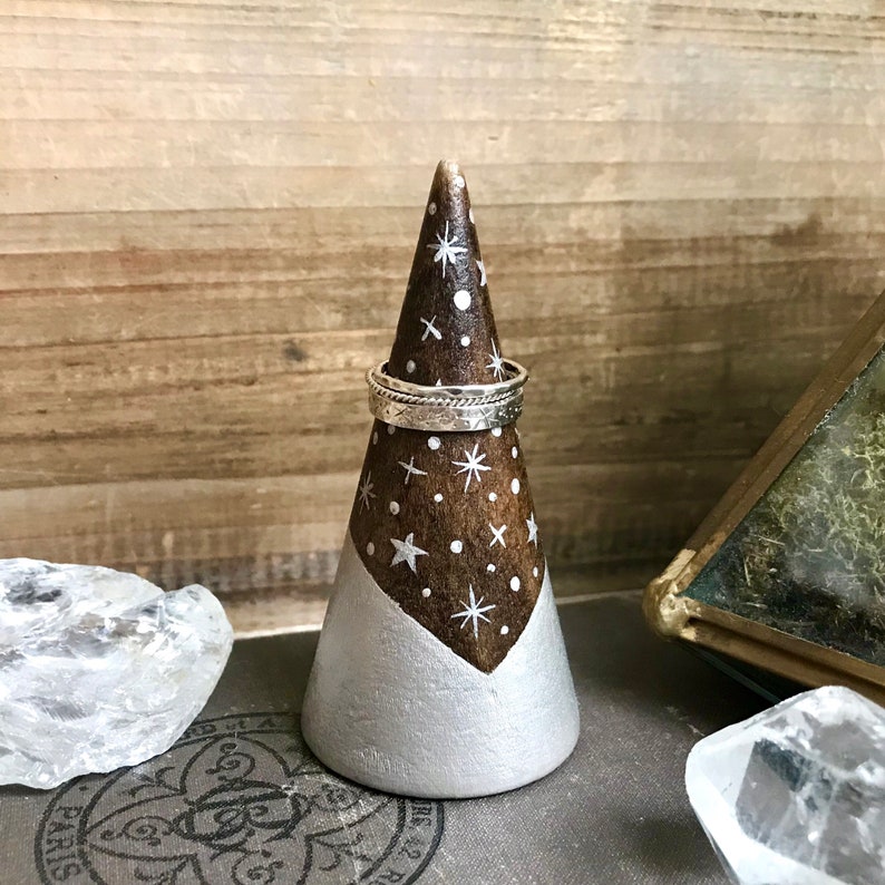 Starry Sky Wood Ring Cone