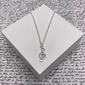 Treble Clef Silver Chain Necklace Pendant Jewellery Gift