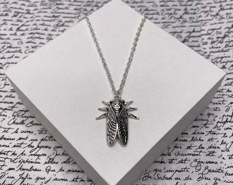 Collier chaîne en argent insecte cigale pendentif bijou cadeau