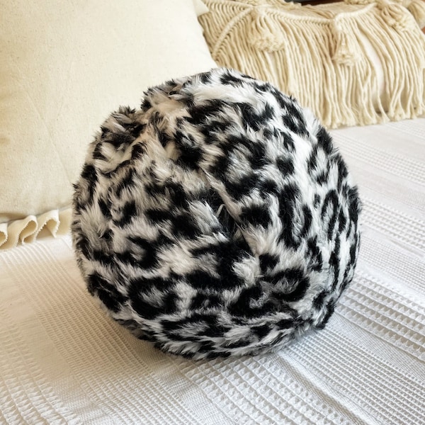 Decorative Leopard Ball Pillow