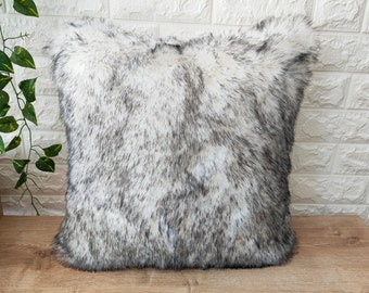 White and Black Natural Fuzzy Wolf Faux Fur Pillow, Luxury Wolf Faux Fur Throw Pillow For Home Decor, Puffy Cushion, Custom Backing Color