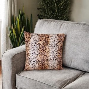 Cheetah Pillow Case, Exotic Animal Print Decorative Cushion Cover for Stylish Home Décor & Cozy Comfort
