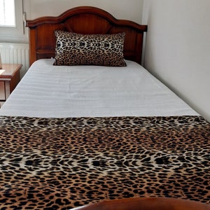 Decorative Cheetah Pillow Cover