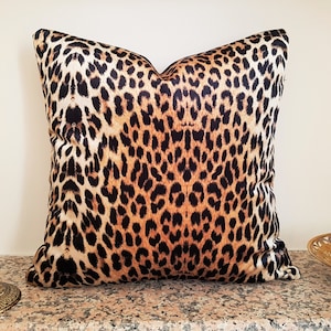 Funda de almohada de terciopelo con estampado de leopardo, almohada con forma de bola de guepardo, almohada de cadena de terciopelo supersuave