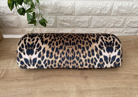 leopard neck pillow