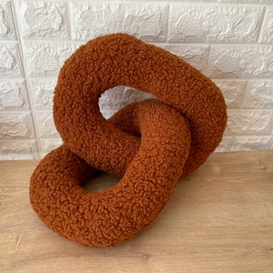 Rust Teddy Boucle Chain Link Unique Design Pillow image 2