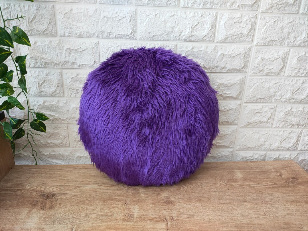 Purple fur pillows hotsell