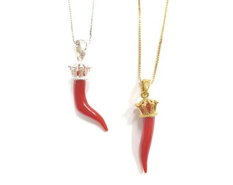 Red coral horn , coral pendant ,red coral ,corniciello charm,made in Italy, handmade corniciello ,red coral corno, jewel with crown,