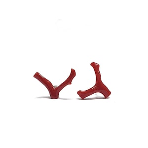 Orecchini ramo di corallo, rami di corallo , corallo rosso, rametti di corallo, corallo certificato, orecchini lobo, corallo mediterraneo