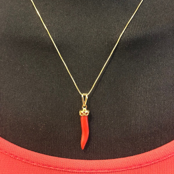 Red coral horn pendant with silver 925 perforated hood, red coral, horn pendant , pendant amulet , amulet , corniciello , corno portafortuna